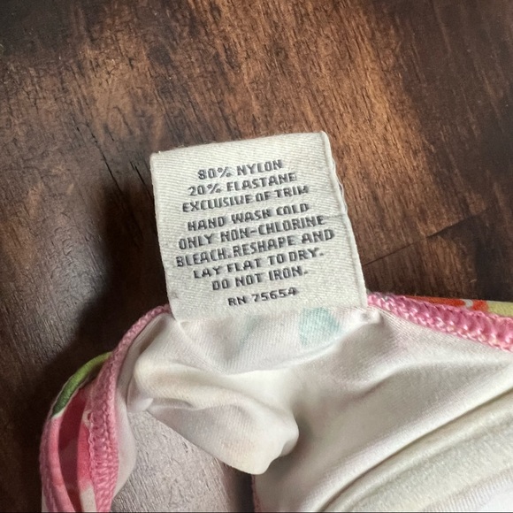 Gilly Hicks floral push up bikini top size medium - Picture 7 of 7